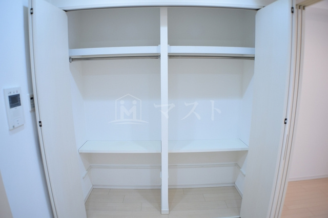 ＢＲＡＶＩ南堀江の収納