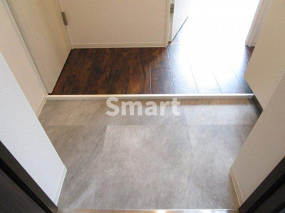 【玄関】 | ジュリアス中野