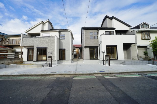 【横浜市保土ケ谷区権太坂1丁目24-7全2棟新築戸建て】★仲介手数料無料★（権太坂小学校・境木中学校）