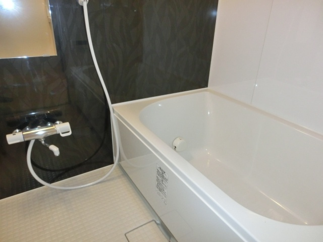 カーサ　ラピスの浴室