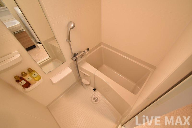 【浴室】プレサンス谷町キャトル