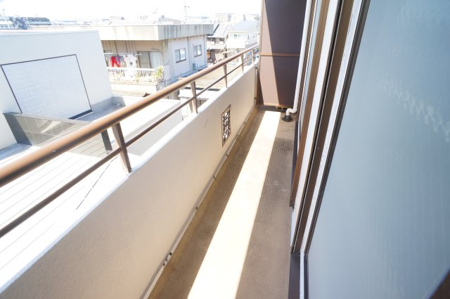 to U 大安寺のバルコニー