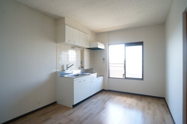 to U 大安寺の居間・リビング