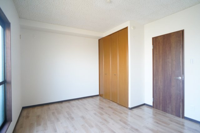 to U 大安寺の洋室