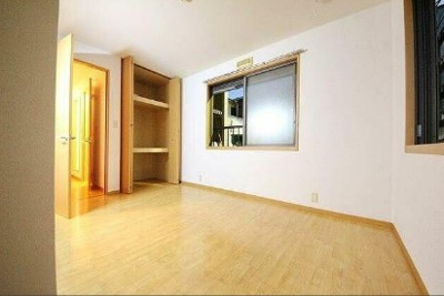 【寝室】 | パナコート阿佐谷 | きれいなフローリング。