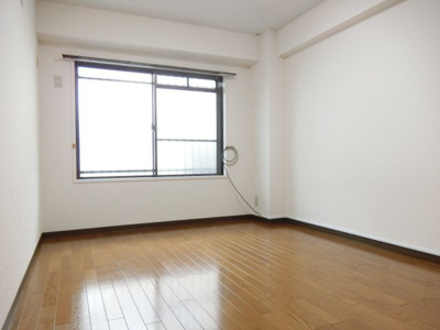 【寝室】 | サンハート南茨木