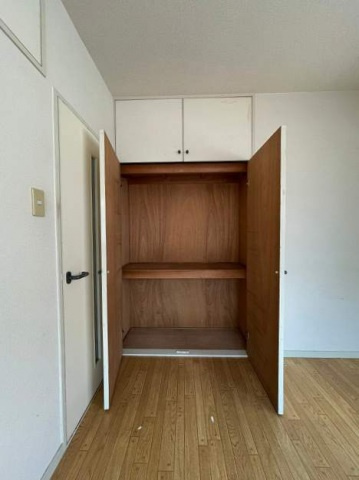 三谷ビルの収納|こまごまとしたものを収納できそうですね