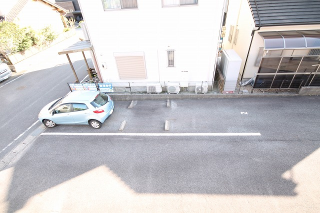 La･Vegiebulle竹の山の駐車場