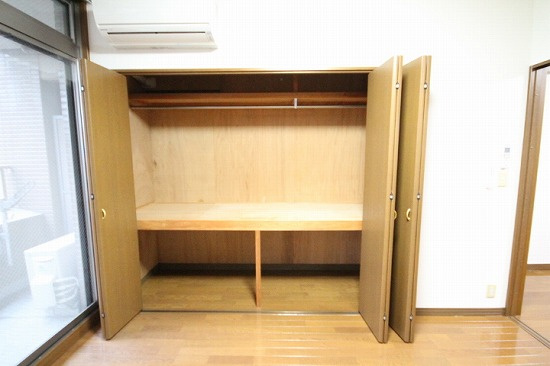 ＦＪ日進通の収納