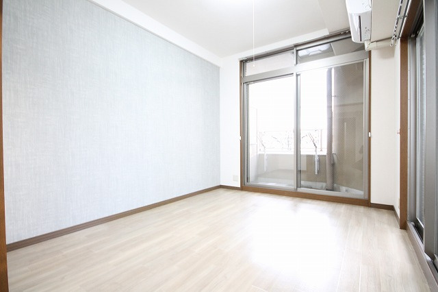 ＦＪ日進通の居間・リビング