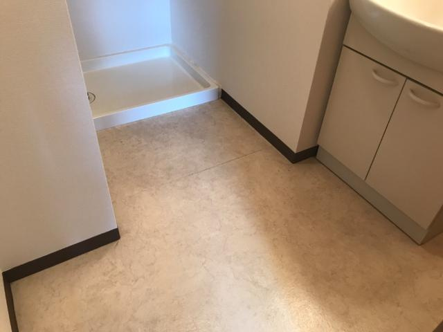 ひまわりの洗面所|洗面