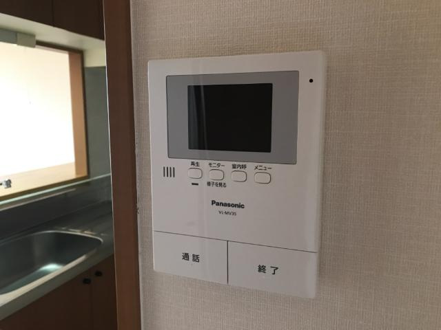 ひまわりの内装|カメラ付インターホン