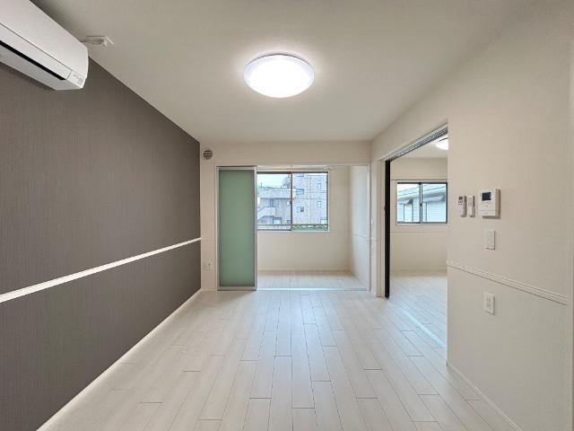 Saga（サーガ）の居間・リビング|リビング