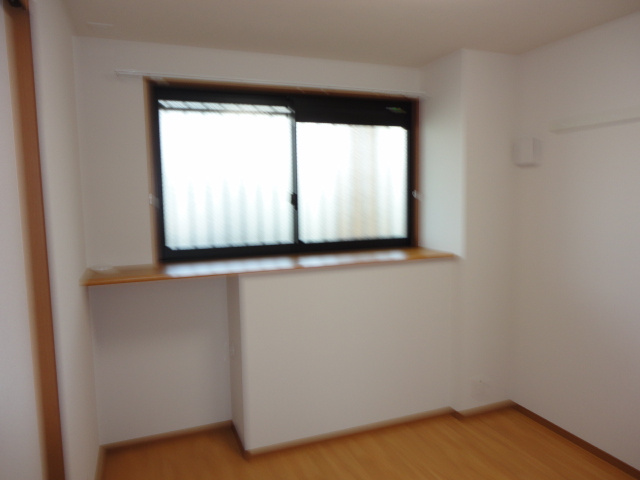 ガーデン仲田の内装|洋室