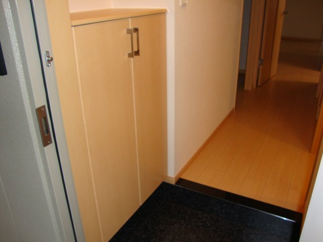 アイリス大鐘の玄関|玄関