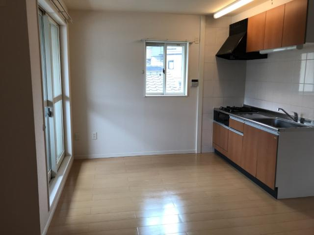 シャイニー竜泉寺の内装|ダイニング