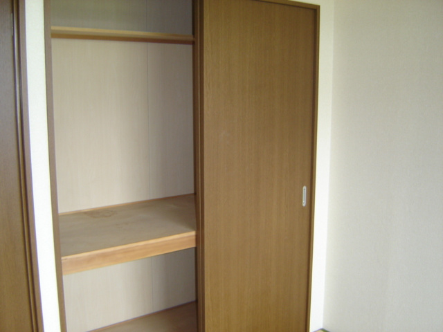 トゥインクルの収納|和室収納