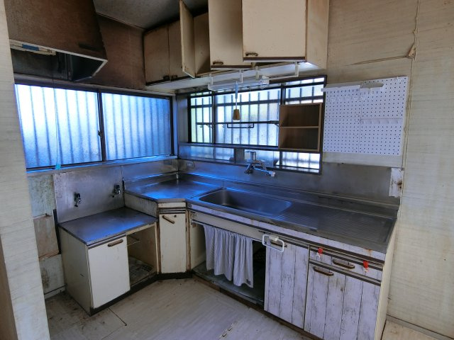 茂原市茂原1581　中古売り戸建てのキッチン