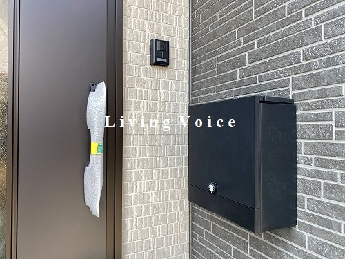 【エントランス】 | 【仲介手数料０円】南足柄市沼田第13　新築一戸建て | 南足柄市沼田第13　新築一戸建て