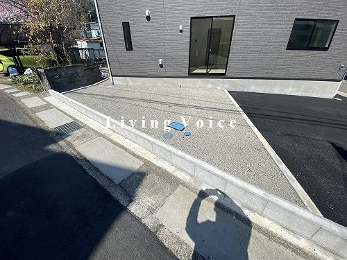 【居間・リビング】 | 【仲介手数料０円】南足柄市沼田第13　新築一戸建て | 南足柄市沼田第13　新築一戸建て