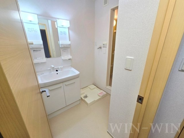 ミルファームの独立洗面台