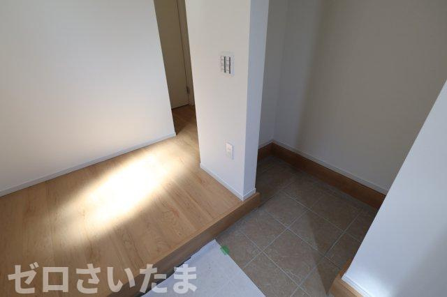 《仲介手数料無料》上尾市浅間台３丁目9-11新築一戸建てテラシエの玄関