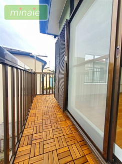 【バルコニー】 | 小学校11分　中学校８分　再生住宅　リフォーム〇　南三咲 | 販売現地