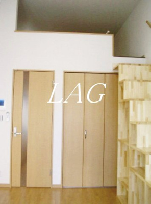 【居間・リビング】 | フィオーレ北千住 | 洋室のお部屋です。