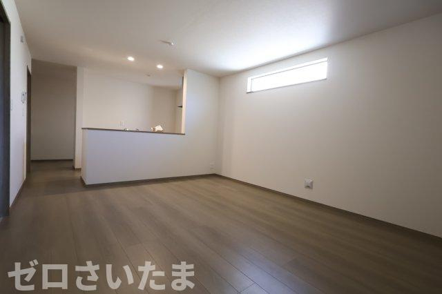 《仲介手数料無料》上尾市大字上尾下1056-1新築一戸建てハートフルタウンの居間・リビング