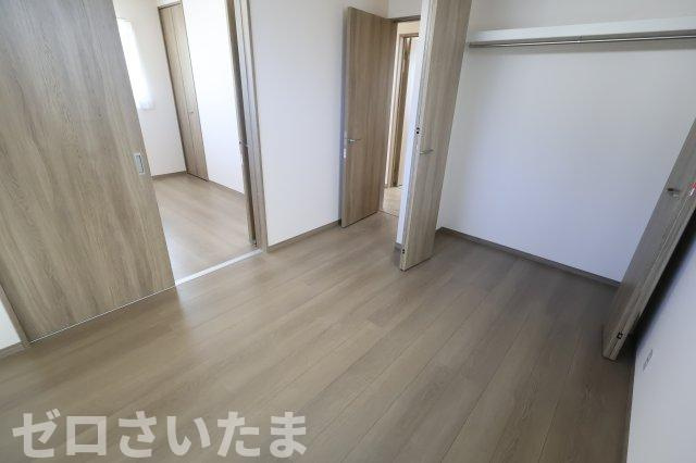 《仲介手数料無料》上尾市大字上尾下1056-1新築一戸建てハートフルタウンの洋室