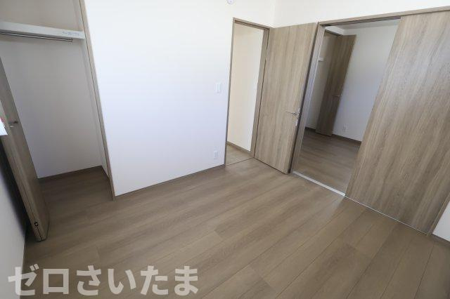 《仲介手数料無料》上尾市大字上尾下1056-1新築一戸建てハートフルタウンの洋室