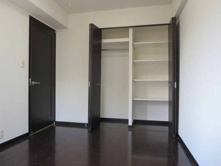 クリオ上野毛ラ・モード　敷金礼金0　フリーレント　ペット相談　最上階の収納