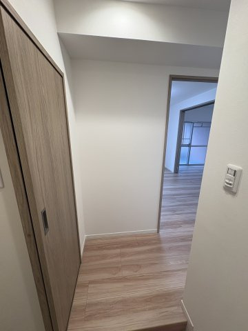 ハイライフ恵比寿の玄関|収納もある玄関です