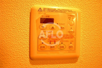 【設備】 | スワンズシティ難波ノーブル | スワンズシティ難波ノーブル　浴室暖房乾燥機