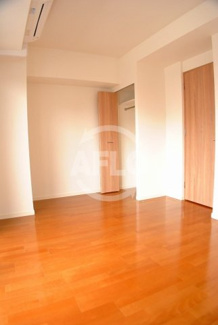 【洋室】 | スワンズシティ難波ノーブル | スワンズシティ難波ノーブル　洋室