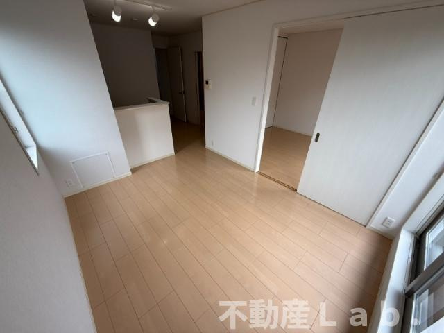 アルル壱番館の居間・リビング