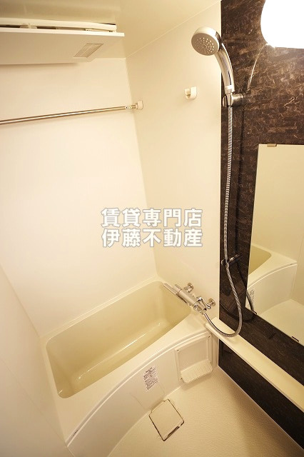 エスリード名城公園プライムの浴室