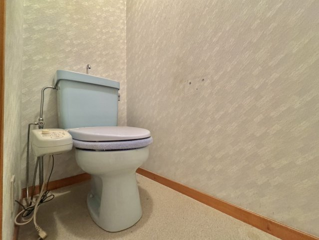 土浦市中村南中古戸建のトイレ