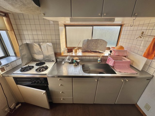 土浦市中村南中古戸建のキッチン