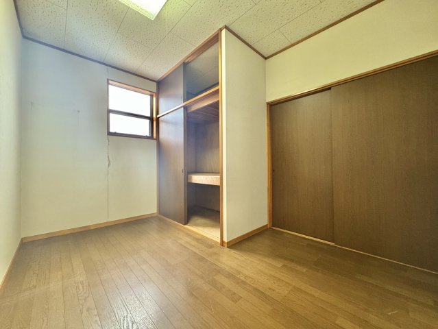 土浦市中村南中古戸建の玄関