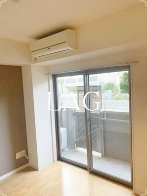 【居間・リビング】 | ＶＩＬＬＡ．１ | 洋室のお部屋です。