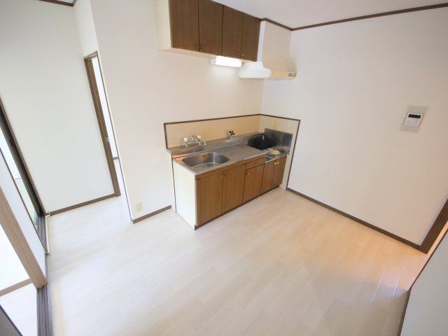 クレール初香台の居間・リビング