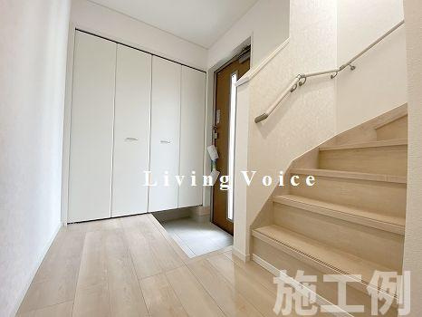 【玄関】 | 【仲介手数料０円】海老名市国分寺台第16　新築一戸建て　2号棟　全2棟 | 海老名市国分寺台第16　新築一戸建て　全2棟