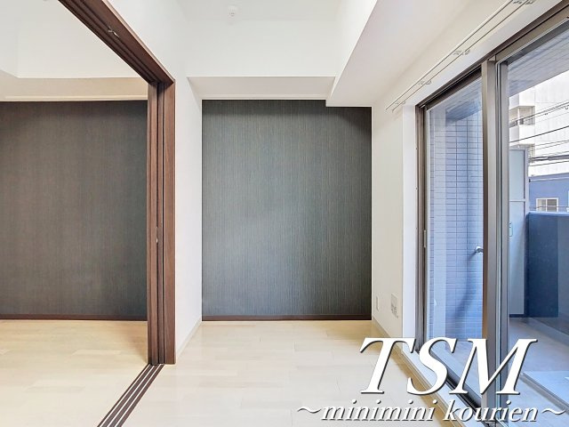 シェリロ香里園の洋室