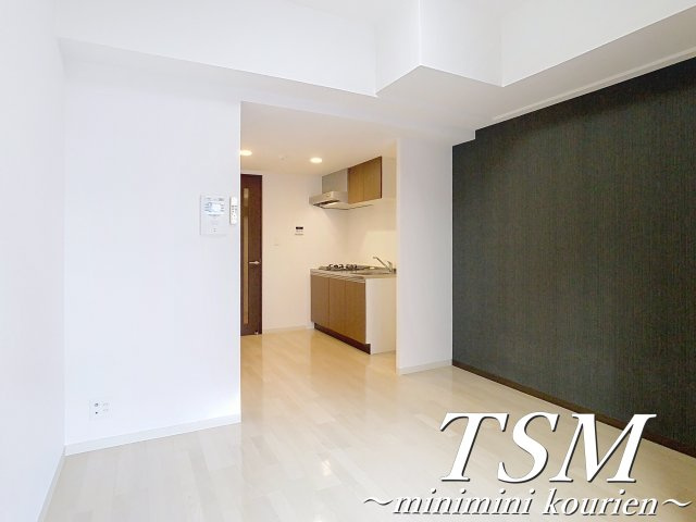 シェリロ香里園の居間・リビング