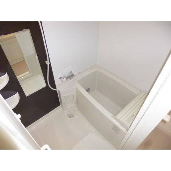 プレディアスタイル博多の浴室