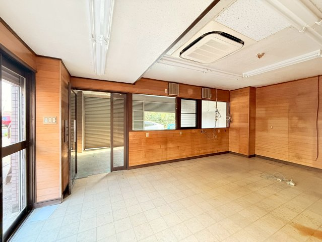 荻野1丁目の内装|1階事務所