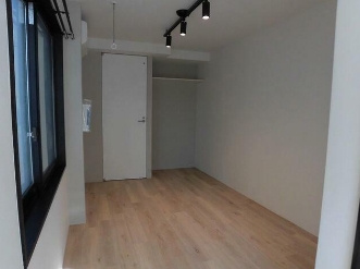 【収納】 | セレーノ上高田 | クローゼット完備。