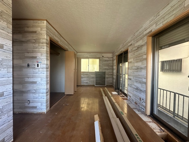 茅ヶ崎市西久保　中古戸建の玄関|12月6日撮影　新規リフォーム中　玄関