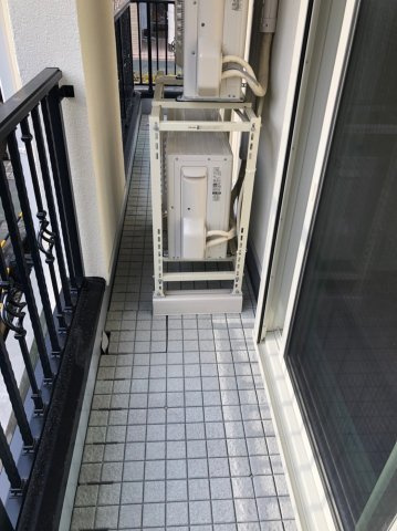 【バルコニー】